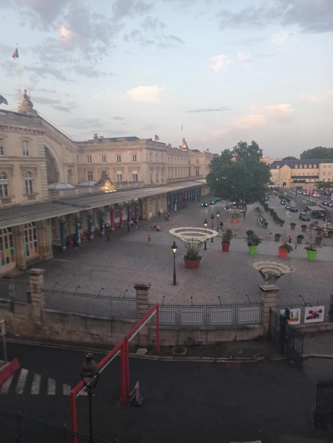 Hotel De Lorraine Paris Ngoại thất bức ảnh